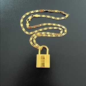 Lock necklace